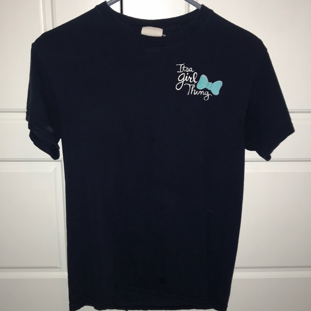 Size small it’s a girl thing T-shirt